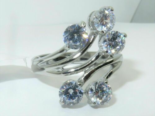 Jewellery Kingdom Solitaires Cubic Zirconia Ladies Silver Ring Secondary image