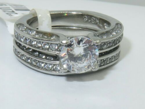 Jewellery Kingdom Stainless Steel Cubic Zirconia Engagement Wedding Band Ring Set (Silver) - Engagement Rings - British D'sire