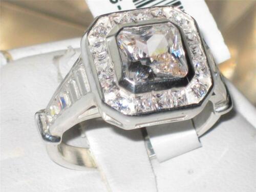 Jewellery Kingdom Sterling Square cz Super Sparkling Stamped Ladies Princess Cut Ring (Silver) - Jewelry Rings - British D'sire