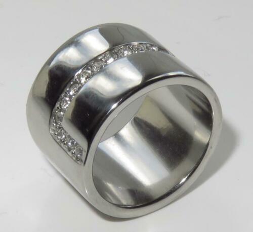 Jewellery Kingdom Tarnish Pave Chunky Simulated Diamonds Ladies Ring Band (Silver) - Jewelry Rings - British D'sire