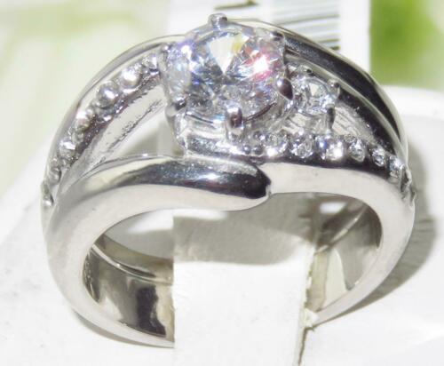 Jewellery Kingdom Wedding Engagement Band Set 3 Carat Stainless Steel Ring (Silver) Secondary image