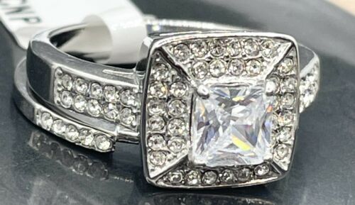Jewellery Kingdom Wedding Engagement Princess Cut Simulated Diamonds Band Ring Set Secondary image