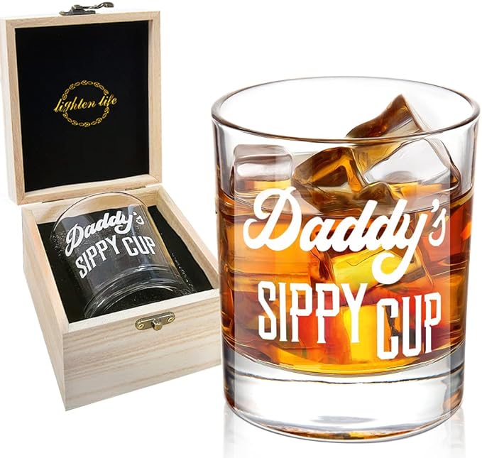 LIGHTEN LIFE Daddy's Sippy Cup Whiskey Glass 360ml,Unique Dad Gift in Valued Wooden Box,Funny Gag Gift for New Dad,Father,Husband from Kids Wife for Father's Day,Birthday - British D'sire