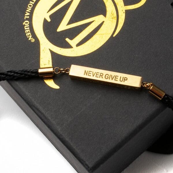 Motivational Queen Bracelet - Bracelets - British D'sire Main image