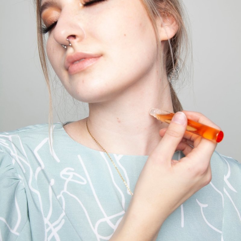 Motivational Queen MQ Roll On Perfume Secondary image