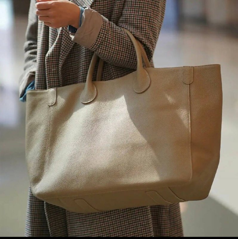 Oversized Leather Bag - Leather Bag - British D'sire