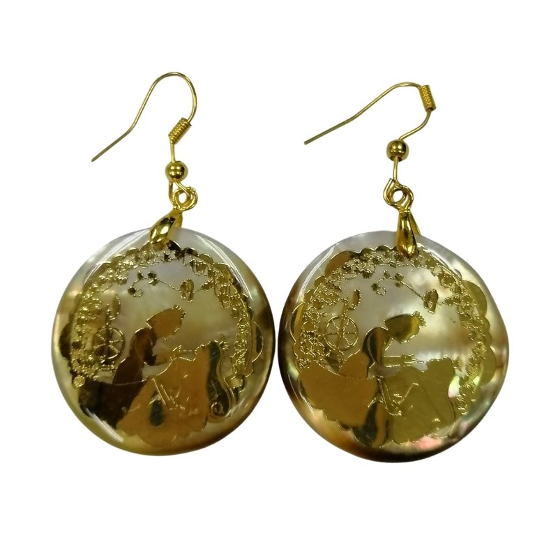 Pearlz Gallery - Ladies Natural Black Sea Shell Earrings – 30mm Coin Shape – Laser Print Design – 925 Sterling Silver – Elegant, Artistic Finish – Gift Ready. Secondary image