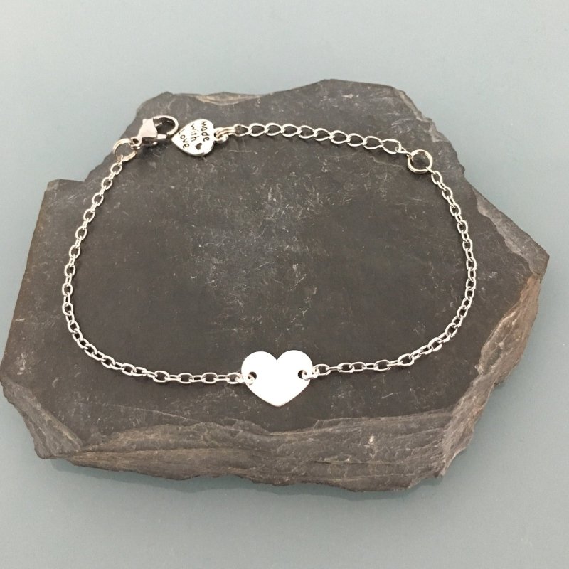 Silver Heart Curb Bracelet | Women's Bracelet | Gift idea | Gift Jewelry | Heart Jewelry | Silver Bracelet | Heart Bracelet | Silver Jewelry - Bracelet - British D'sire Main image