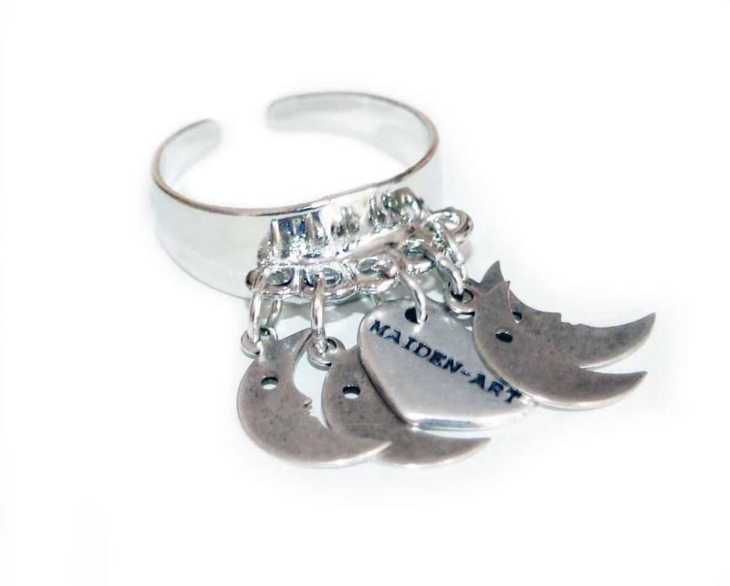 Statement ring in silver with moon charms - rings, anelli - British D'sire
