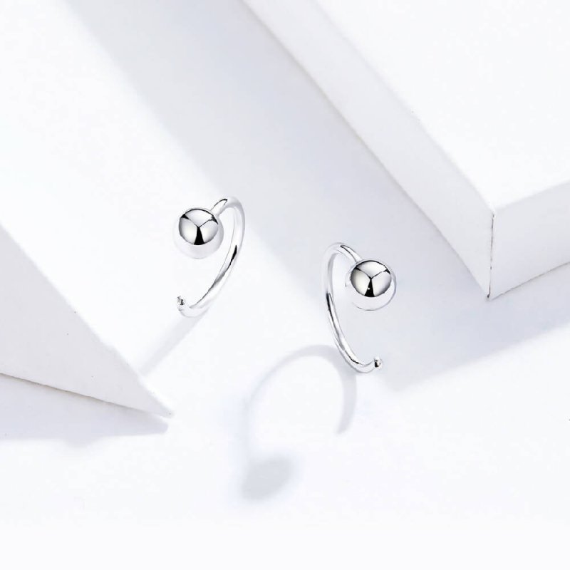 Sterling Silver Earrings Simple Platinum-plated Earrings Temperament Small Ball Earrings - Earrings - British D'sire