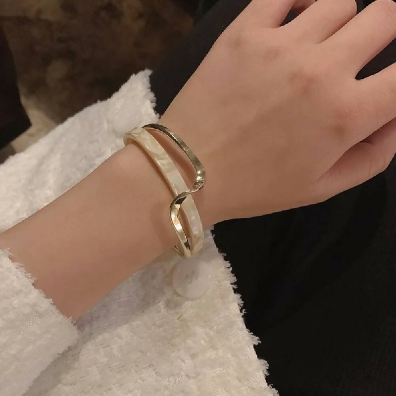 White Shell Plate Bracelet Curved Metal Hand Ornaments(SL02-80) - Bracelet - British D'sire